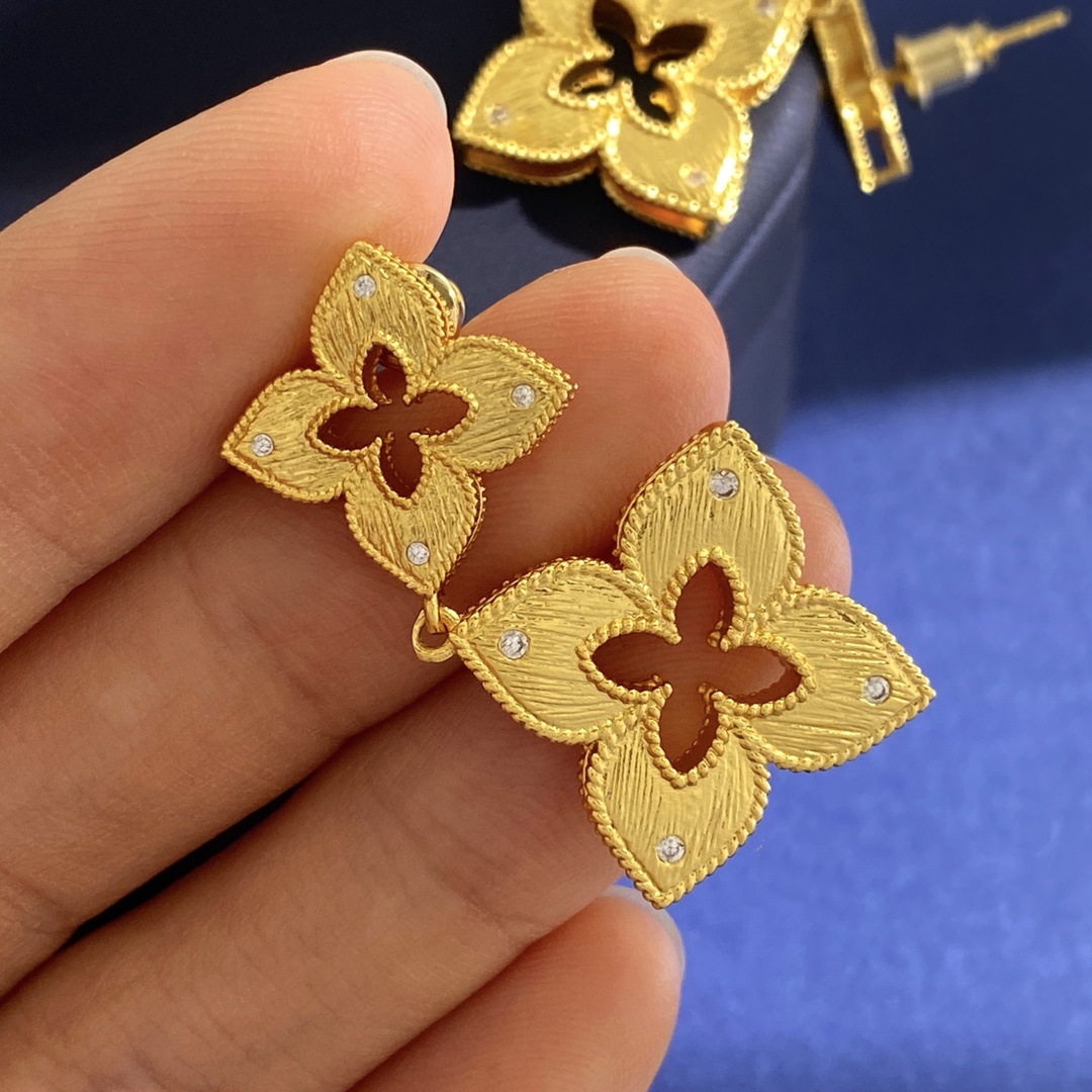 Roberto Coin Venetian Princess earrings Yellow gold with clear diamond accents 4cm drop length