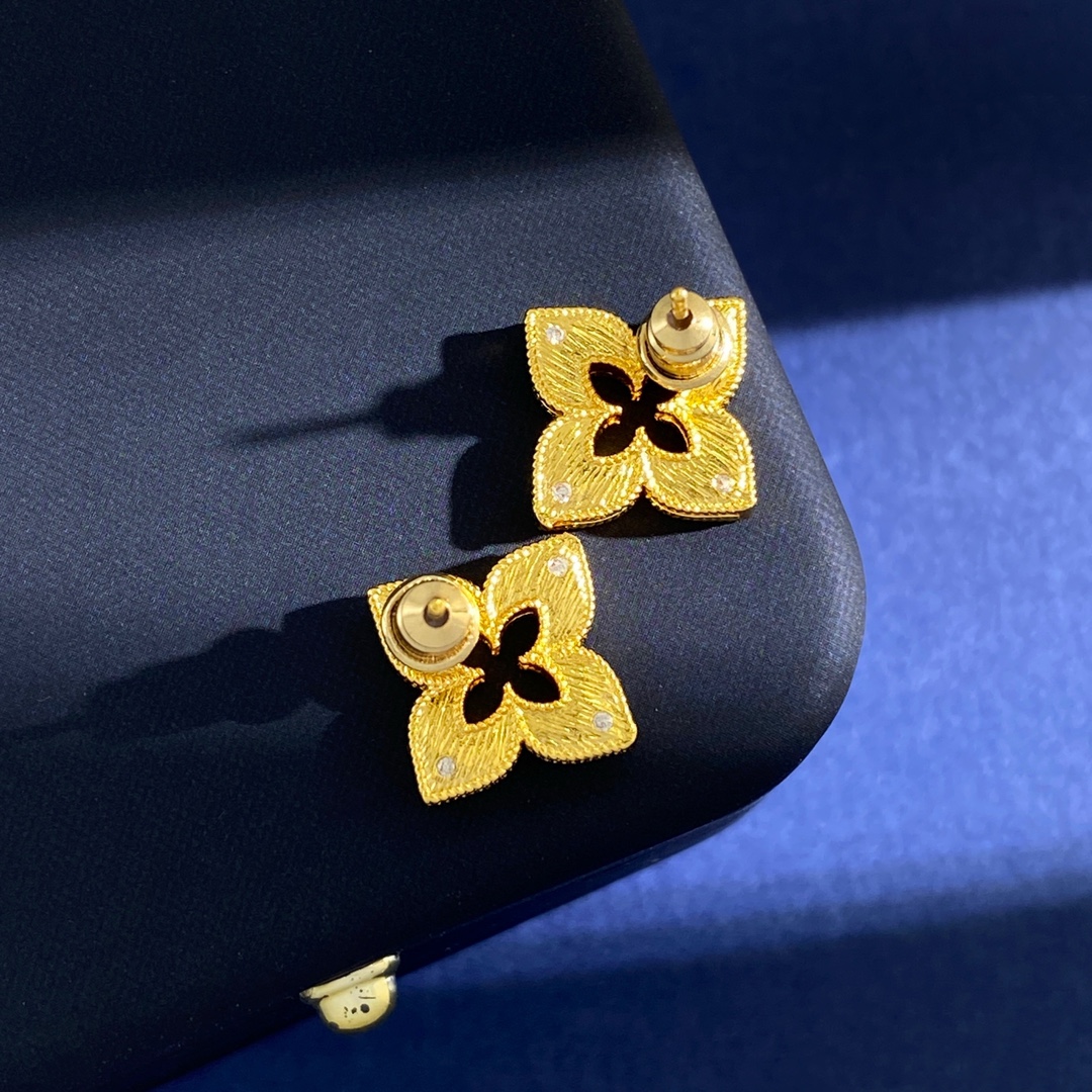 Van Cleef Arpels Venetian Princess earrings yellow gold with clear diamond accents 15mm