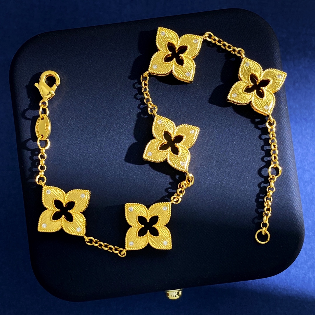 Van Cleef Arpels Venetian Flower bracelet Yellow gold with clear diamond accents and red enamel detail 18cm