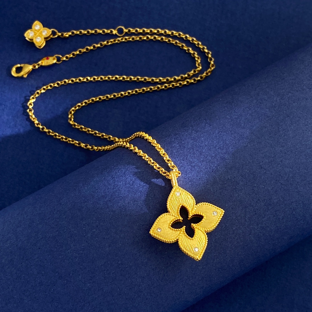Roberto Coin Princess Flower necklace yellow gold with diamond accents 18 inch