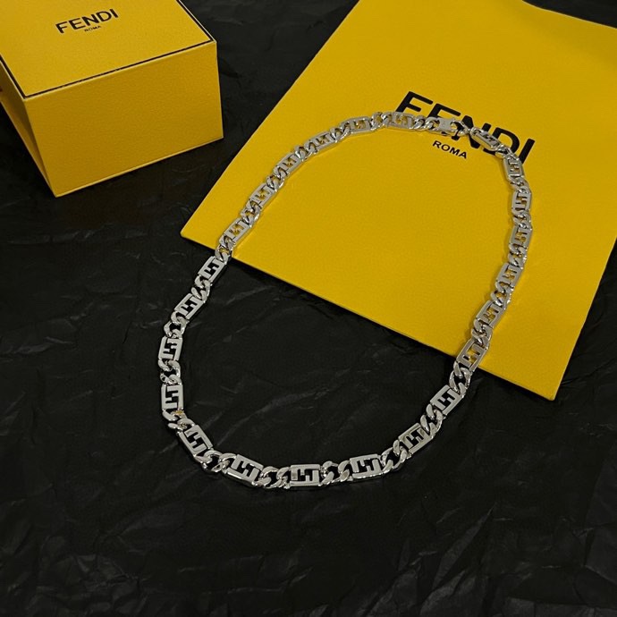 Fendi FF Chain Necklace necklace Silver-tone metal no accent stones 45cm