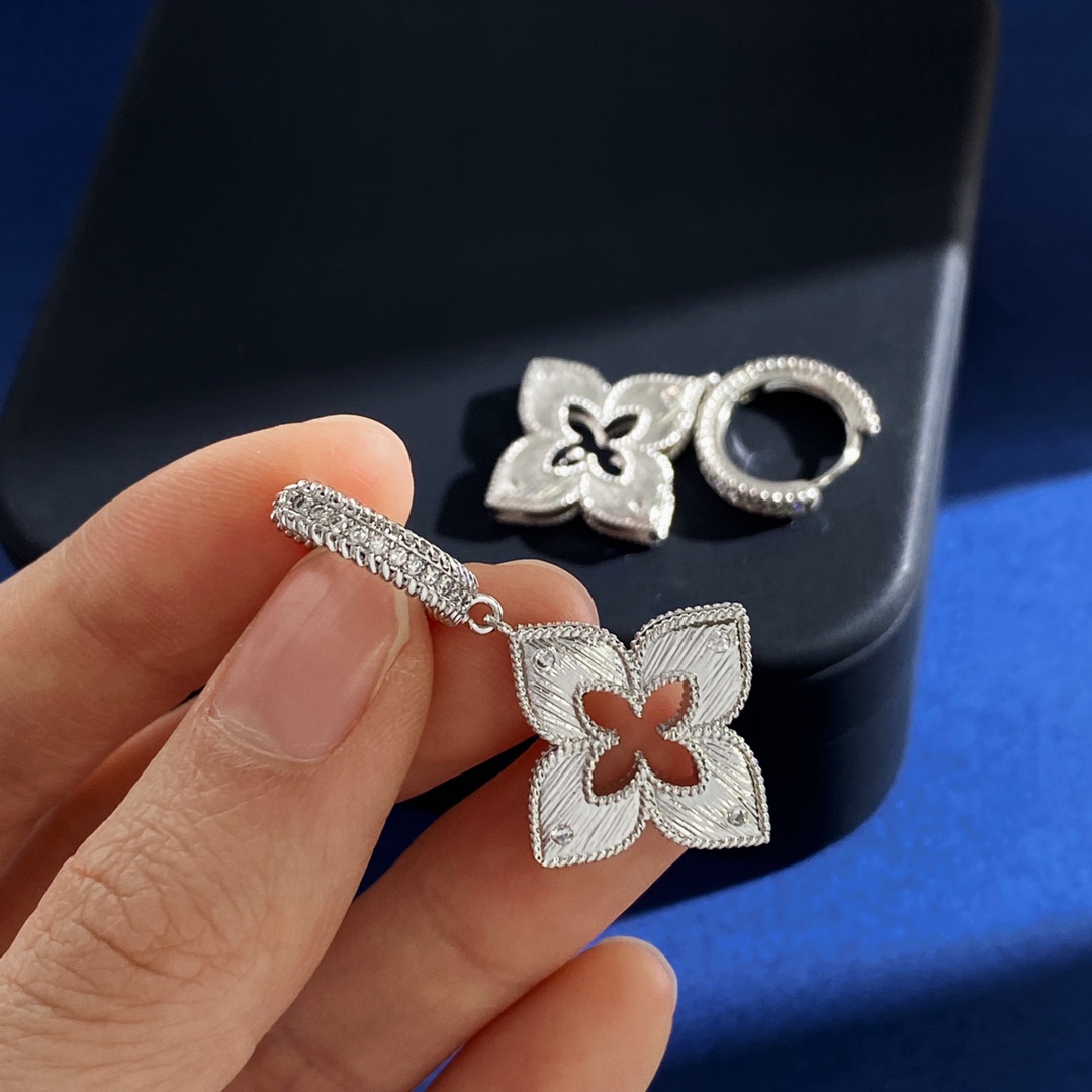 Roberto Coin Venetian Princess earrings rhodium-plated sterling silver with clear diamond accents 15mm hoop diameter 20mm pendant drop