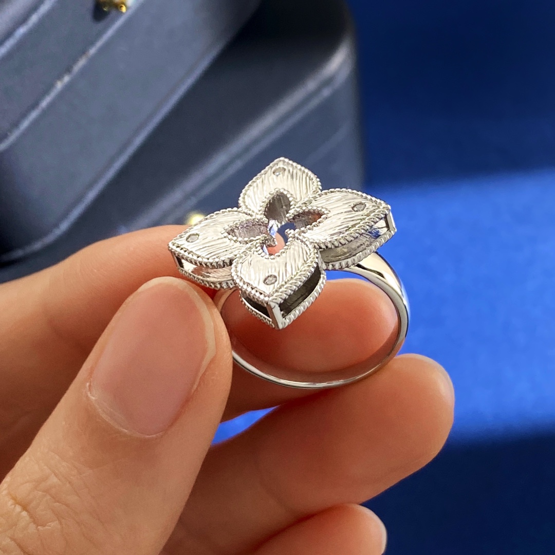 Anello Roberto Coin Princess Flower in oro bianco argentato con accenti di diamanti 52