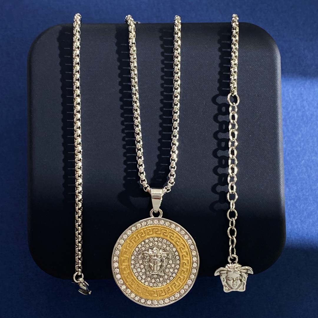 Luxury necklace