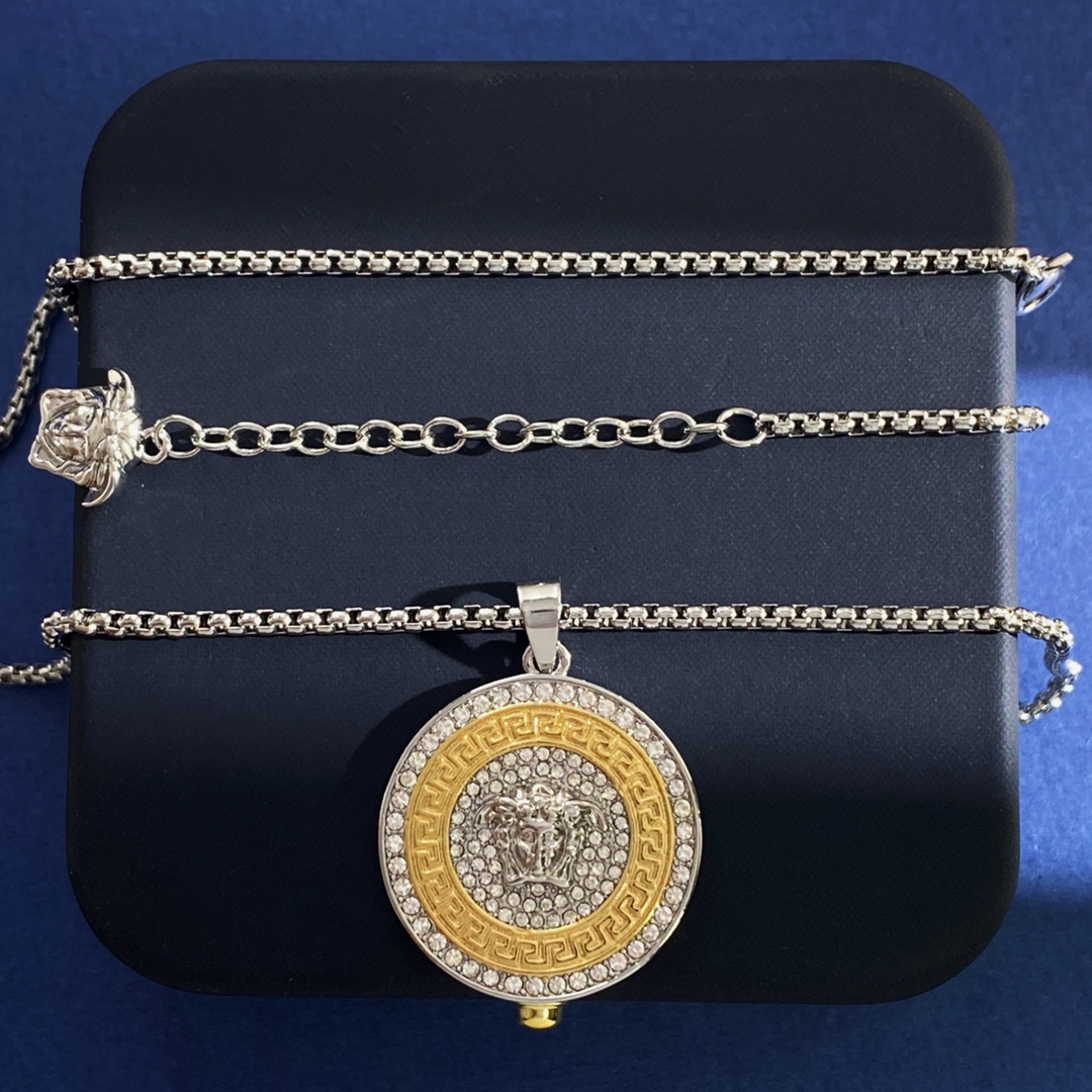 Luxury necklace