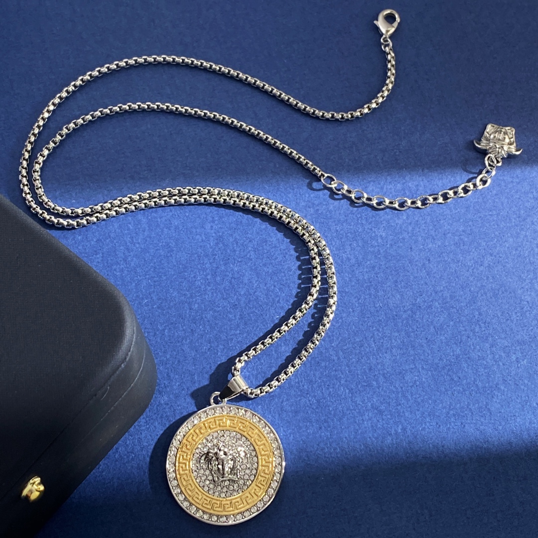 Luxury necklace