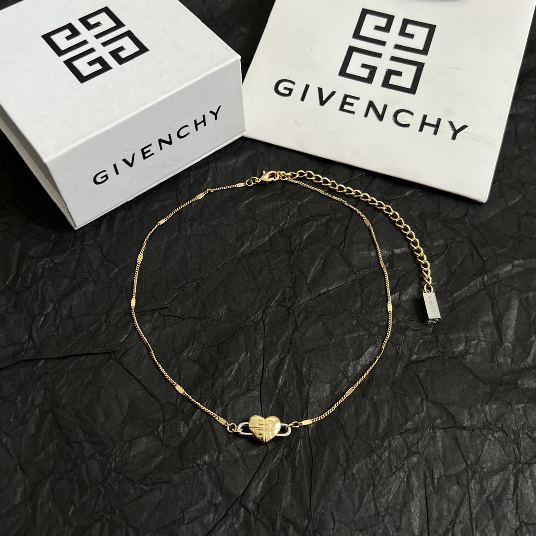 Luxury necklace