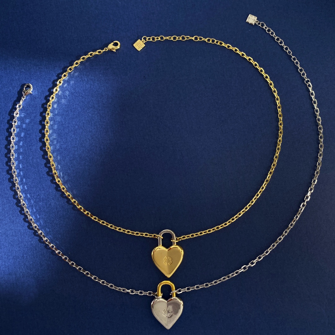 Luxury necklace