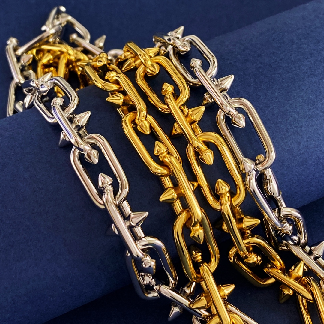 Tiffany Titan by Pharrell Williams Spiked Link necklace silver-toned metal gold-toned metal 18 inches