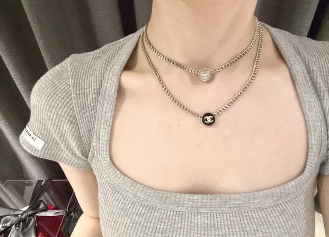 Chanel CC Logo Bijoux Fantaisie Choker necklace Light gold-tone metal black enamel clear crystal accents 40cm with 5cm extender