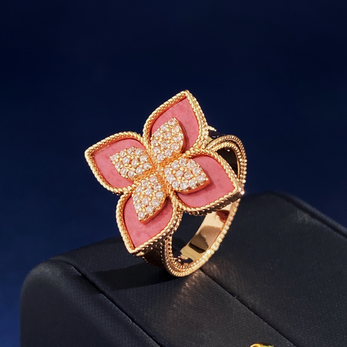 Roberto Coin Princess Flower ring Yellow gold rose gold white gold with pink rhodonite and pave diamonds 6 5