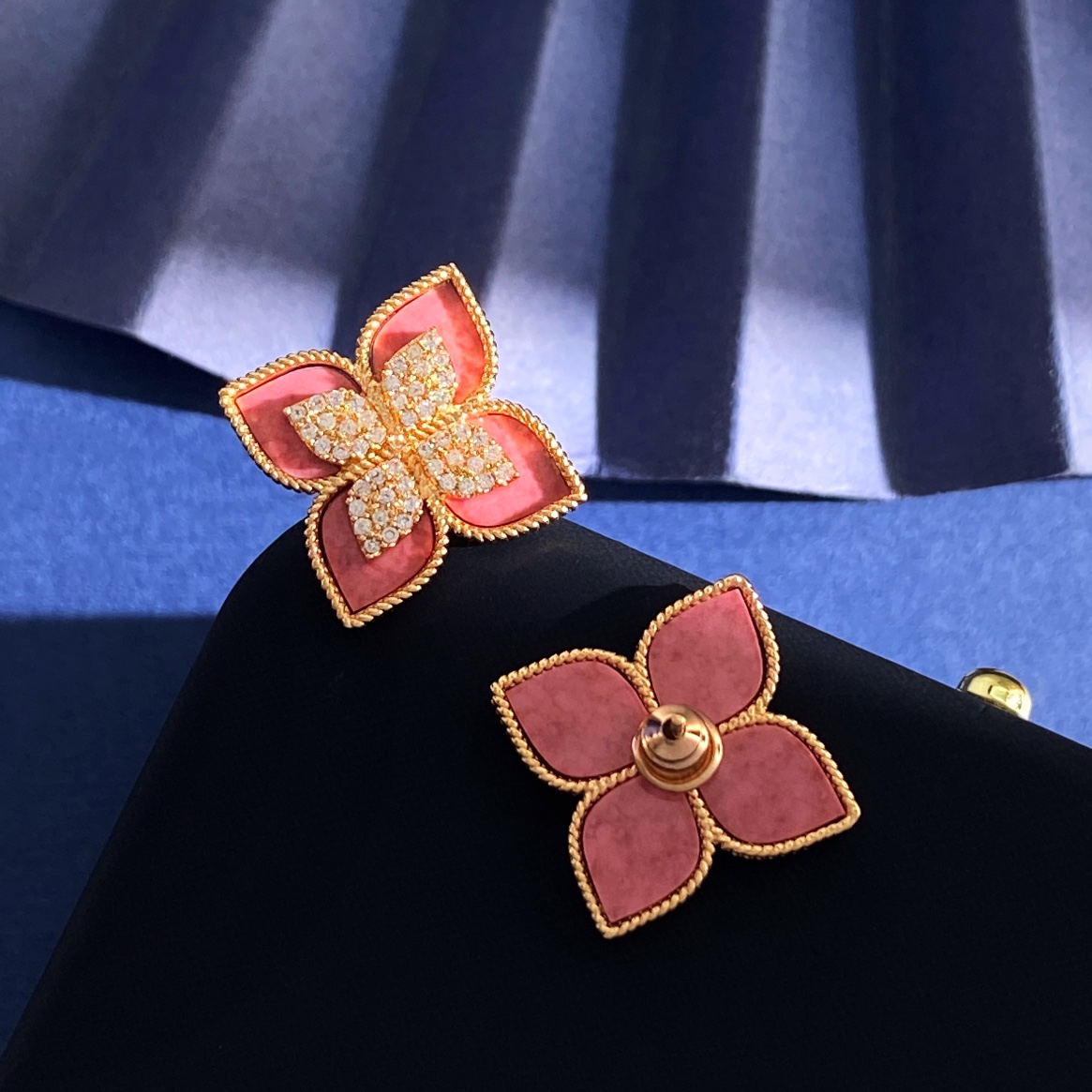 Roberto Coin Princess Flower earrings 18k yellow gold 18k white gold pink rhodonite pave diamond 15mm diameter
