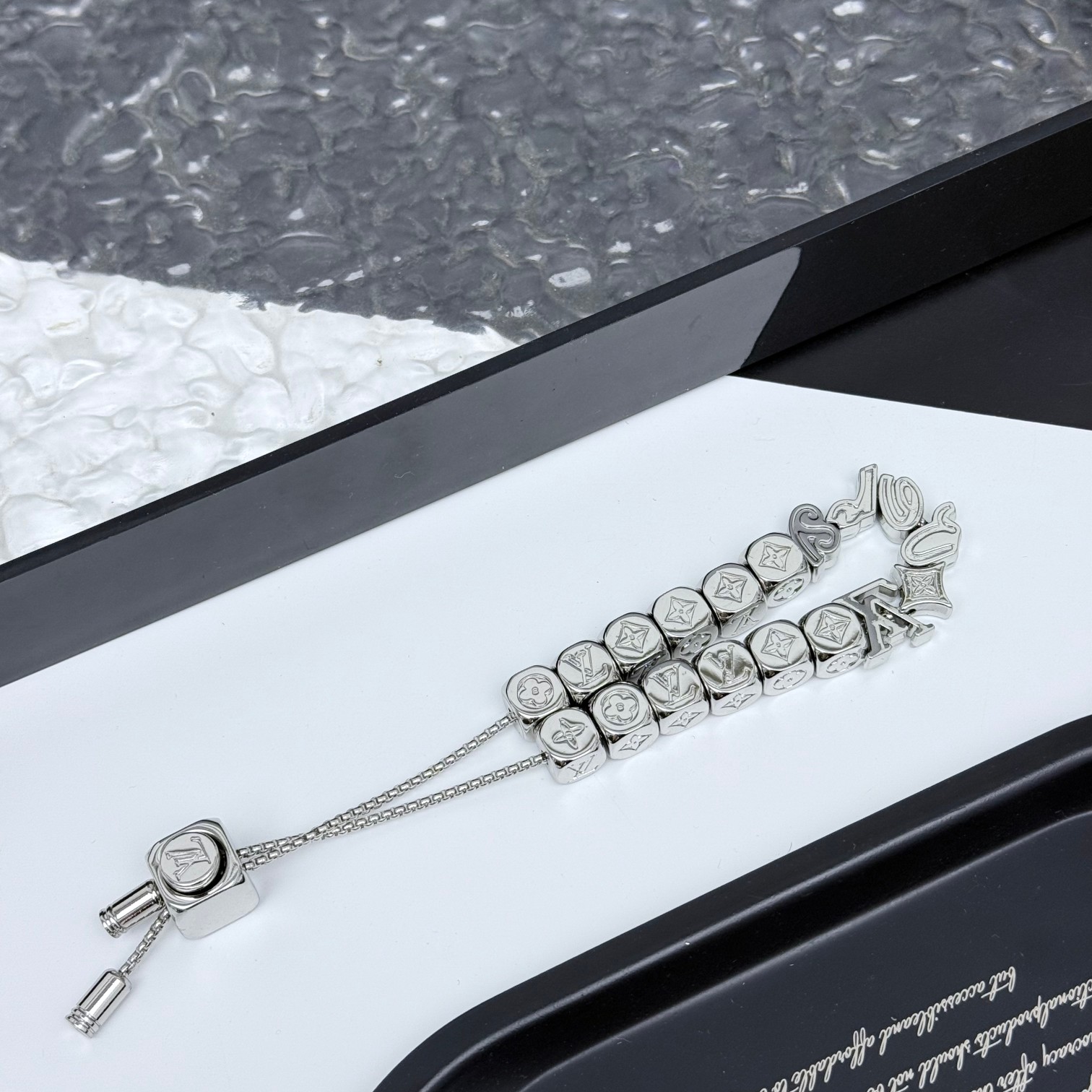 Luxury necklace