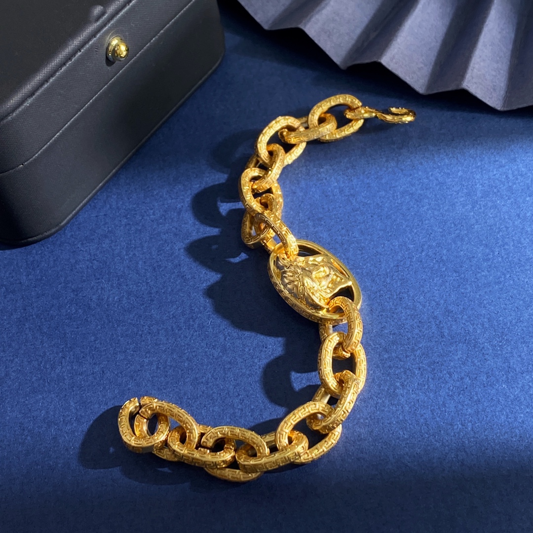 Luxury necklace