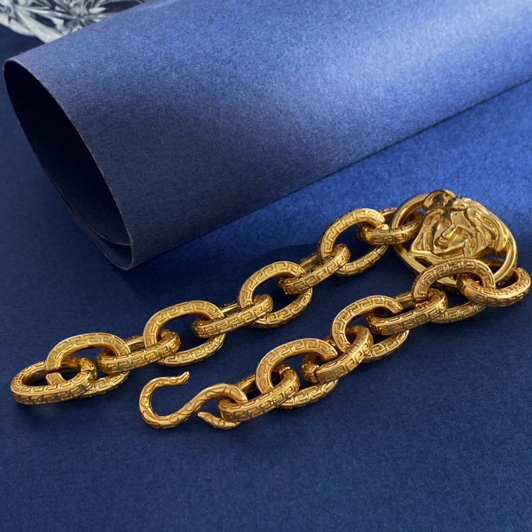 Luxury necklace