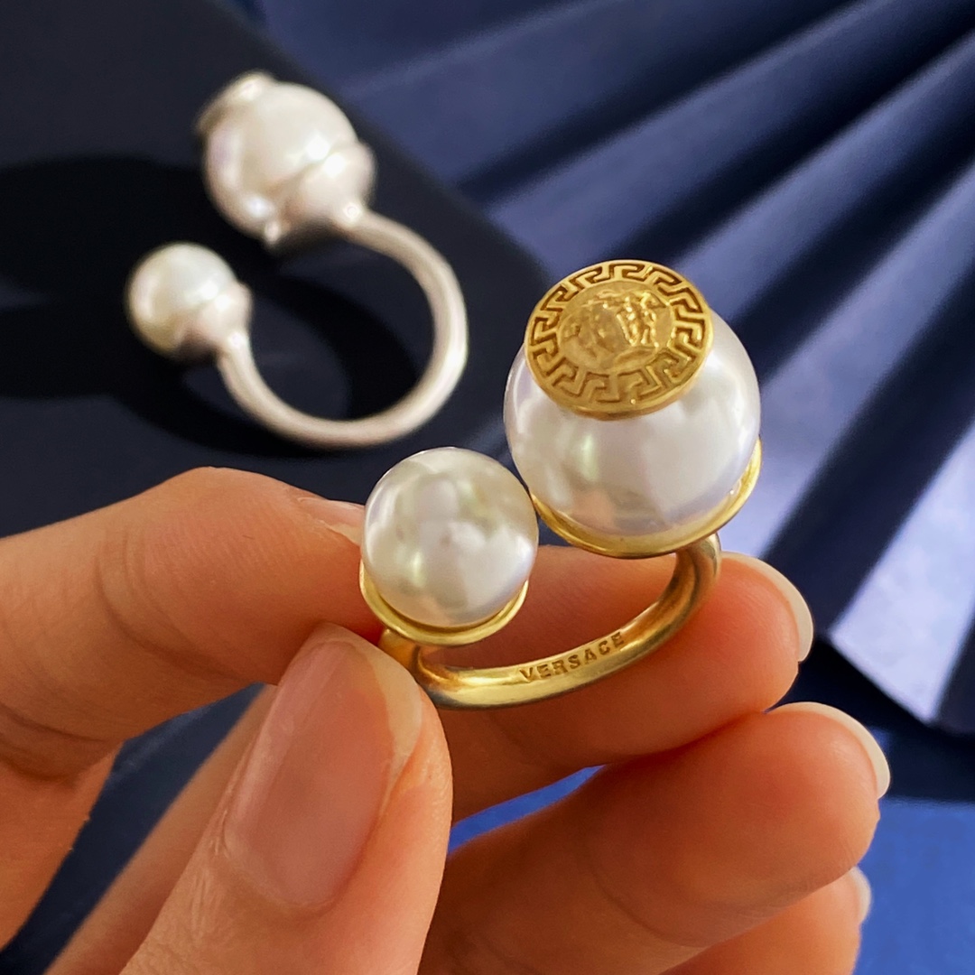 Luxury necklace