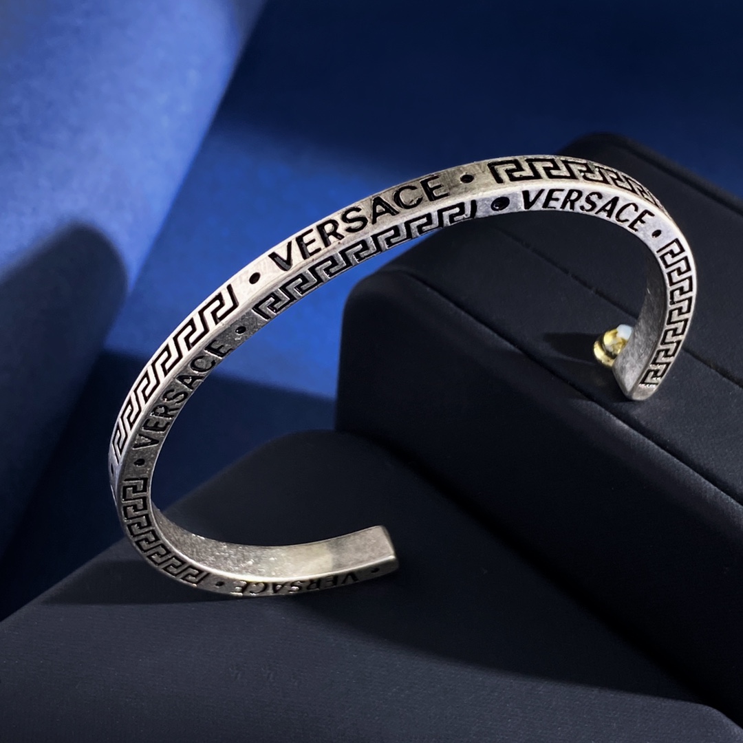 Luxury necklace