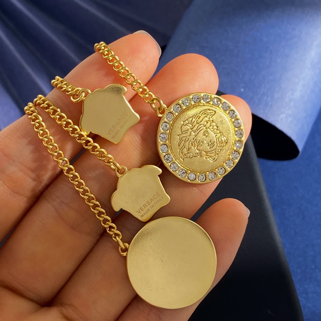 Luxury necklace