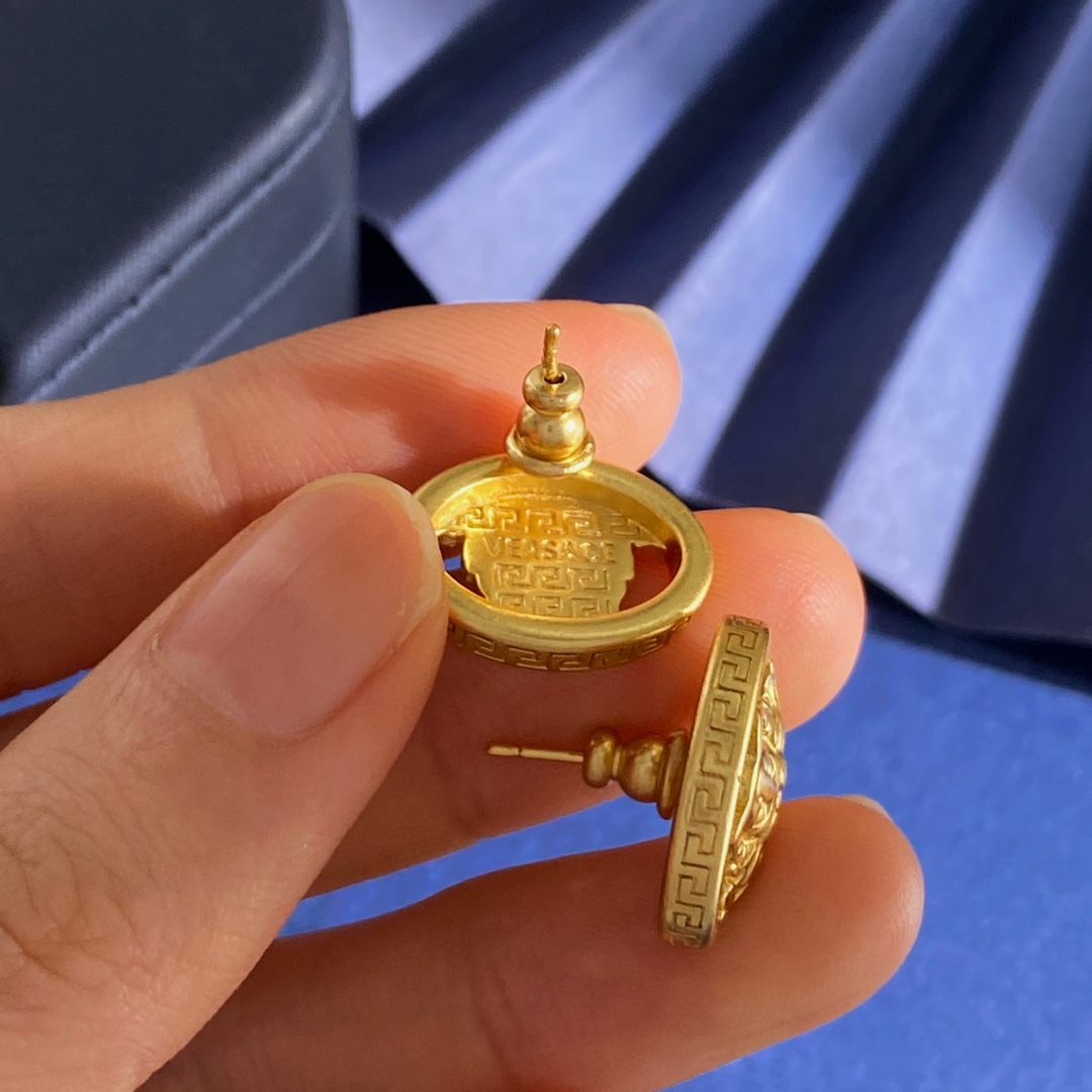 Luxury necklace