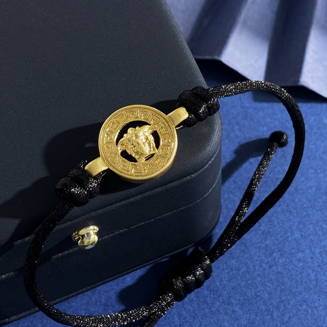 Luxury necklace