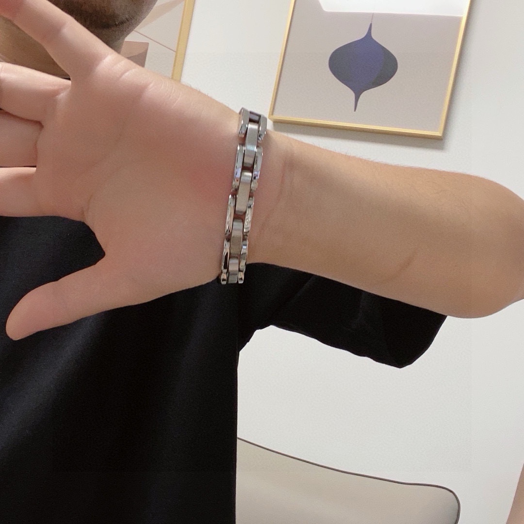 Cartier Skeleton bracelet Two-tone silver and rose gold metal no gemstones 21cm