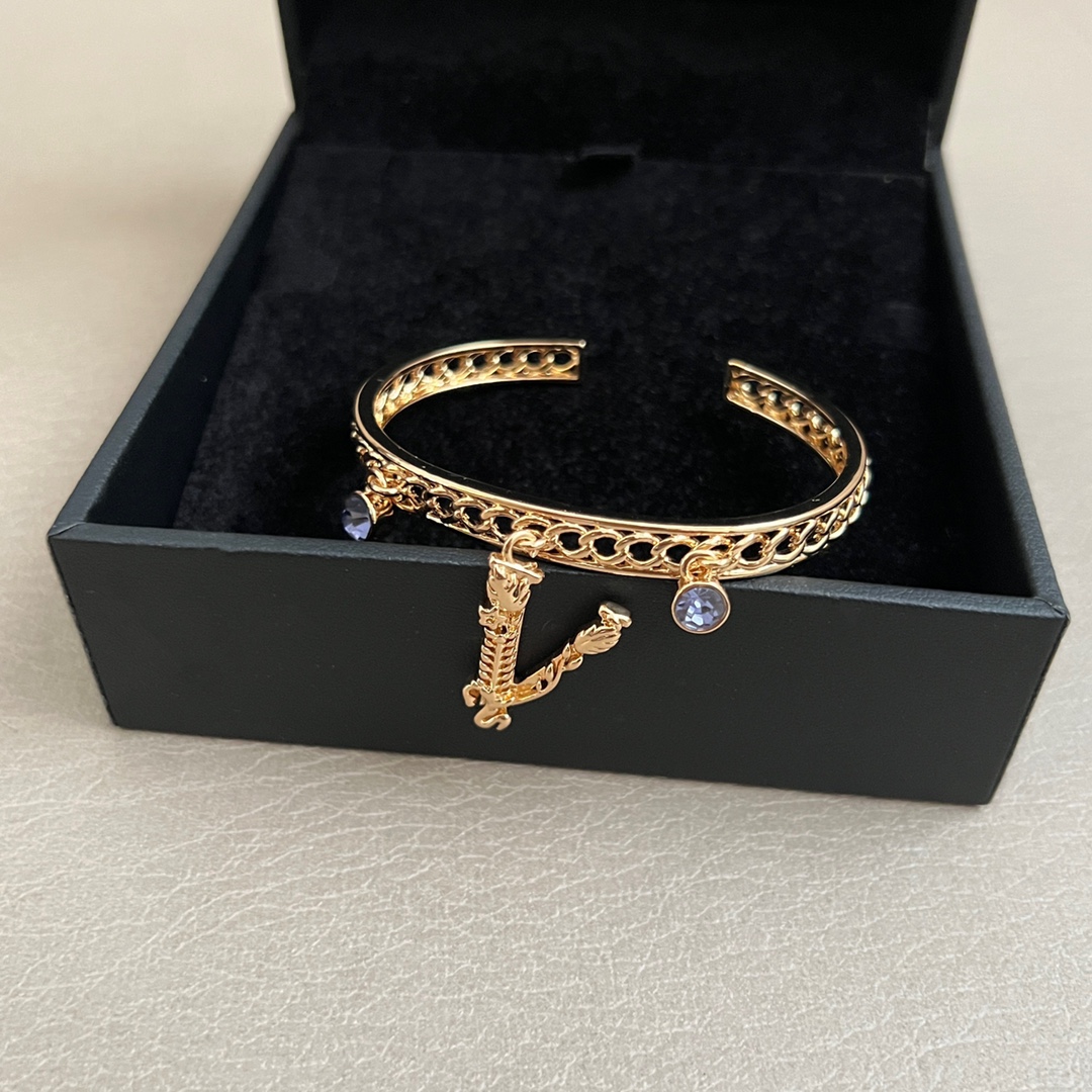 Luxury necklace