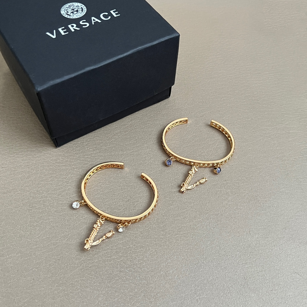 Luxury necklace