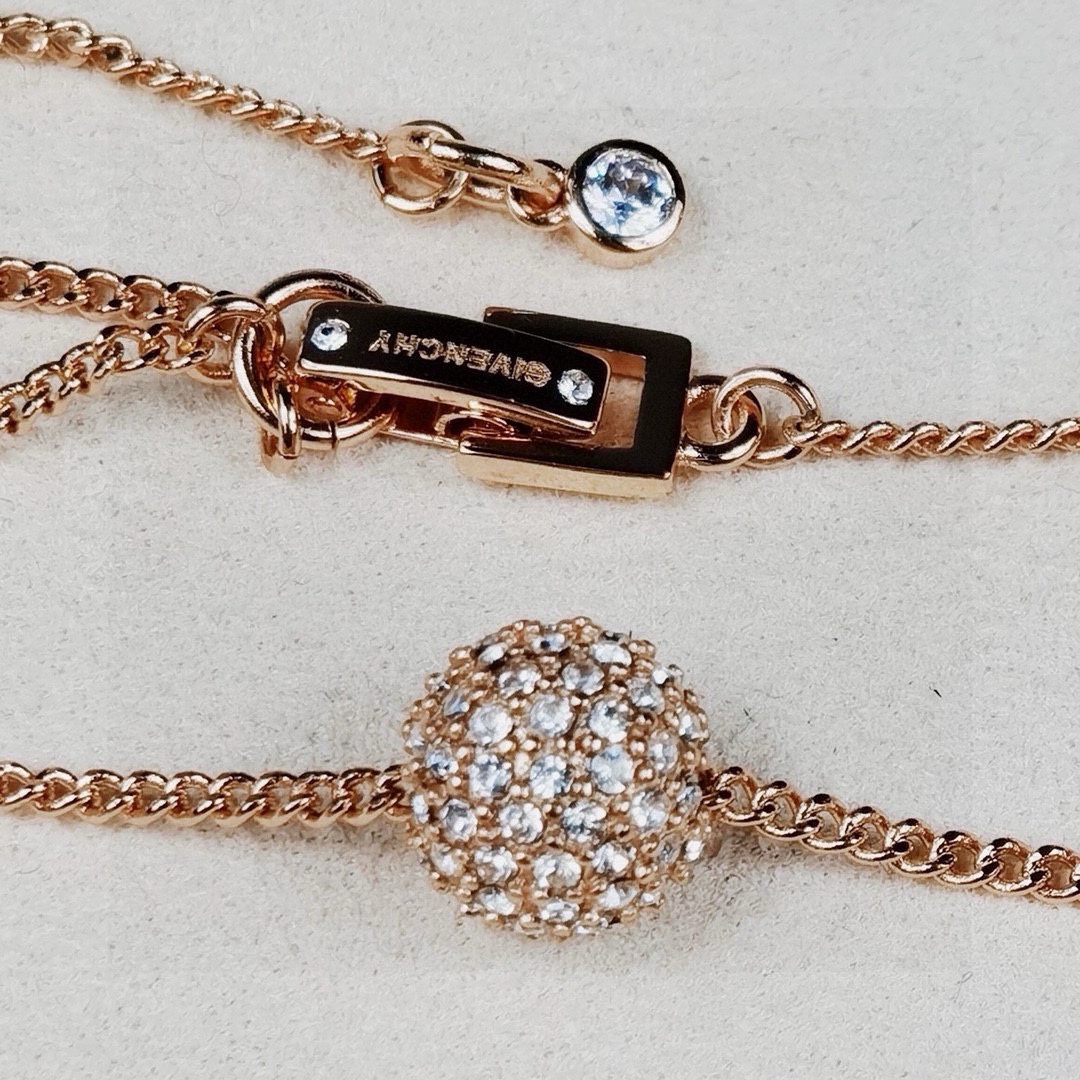 Luxury necklace rose gold