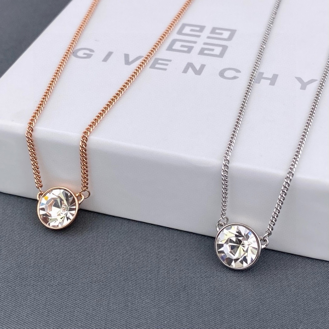 Luxury necklace