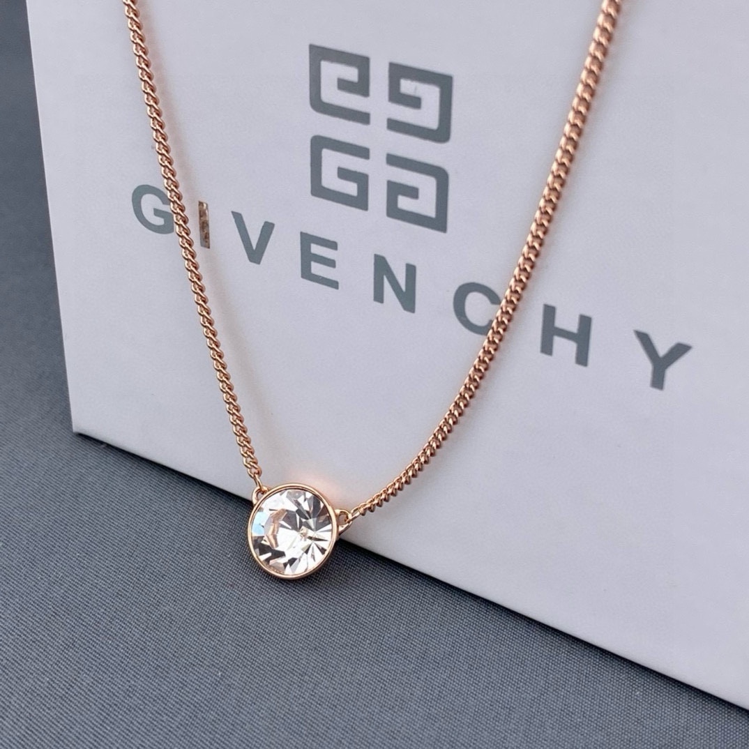 Luxury necklace