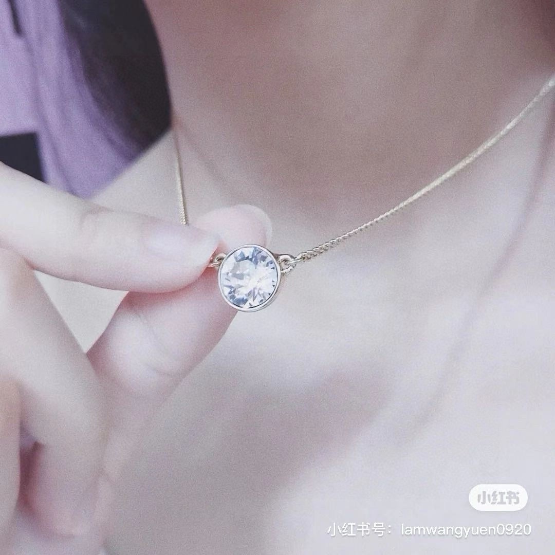 Luxury necklace