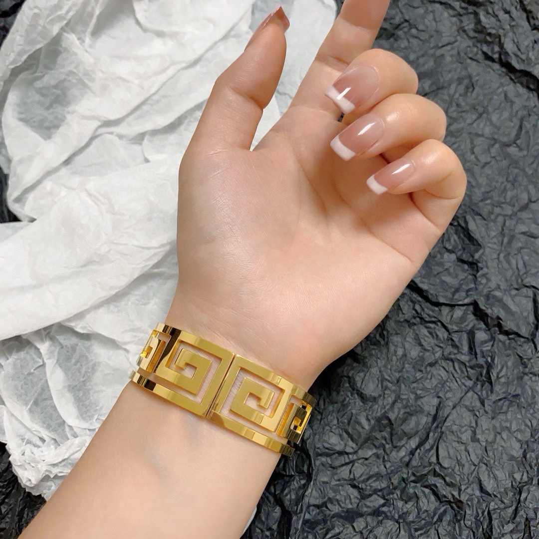 Luxury necklace