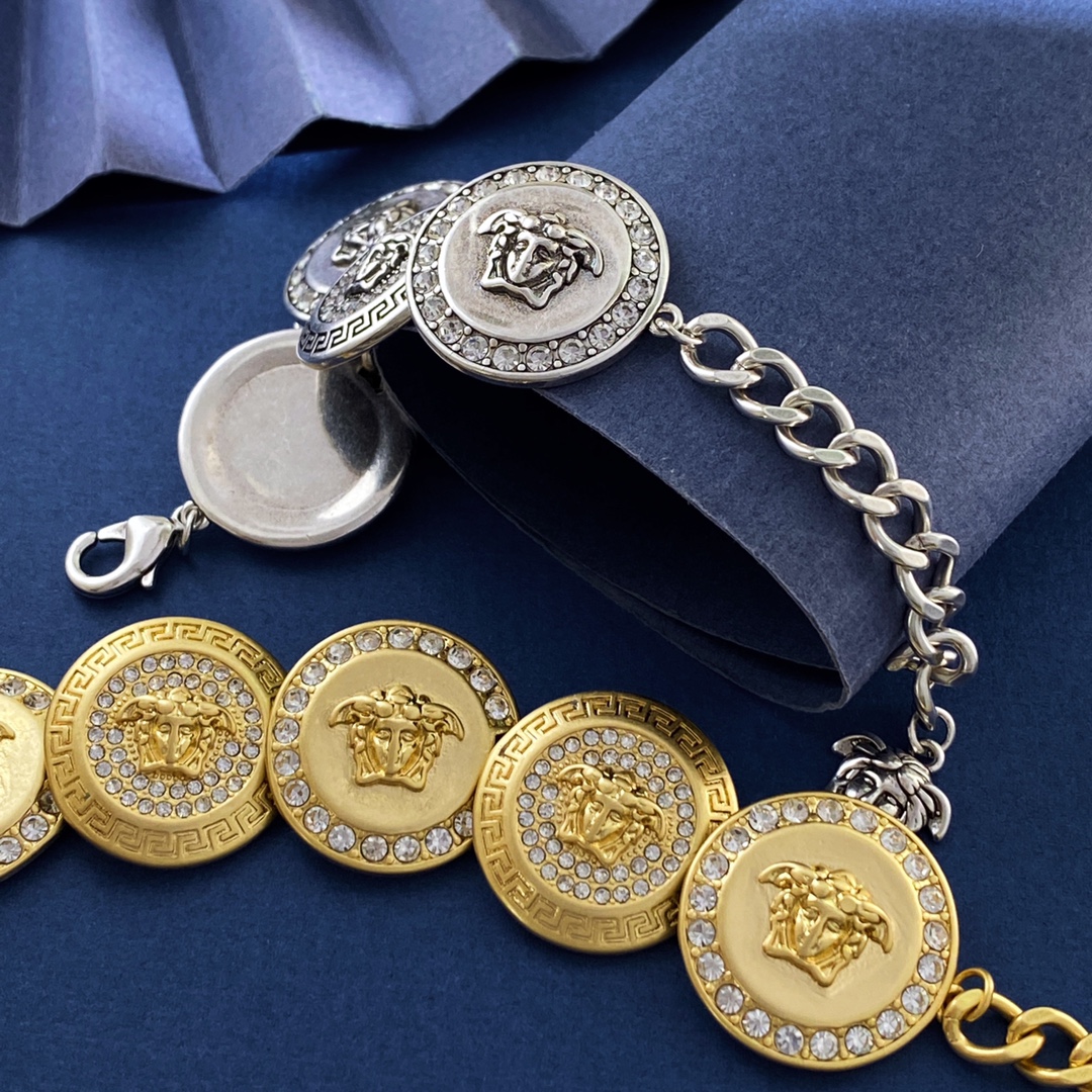 Luxury necklace