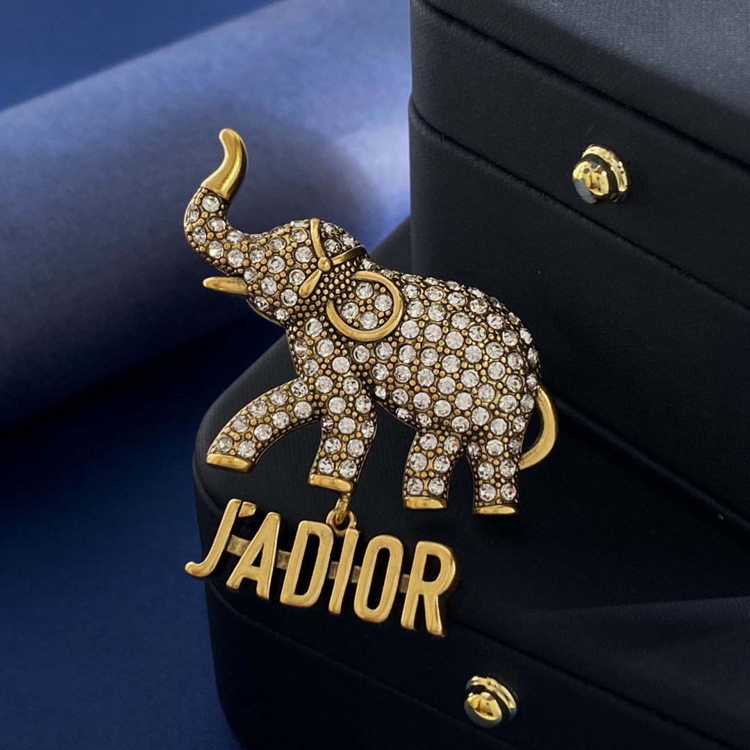 Dior J ADIOR Elephant brooch antique gold tone metal with clear crystal pave 3 5cm width