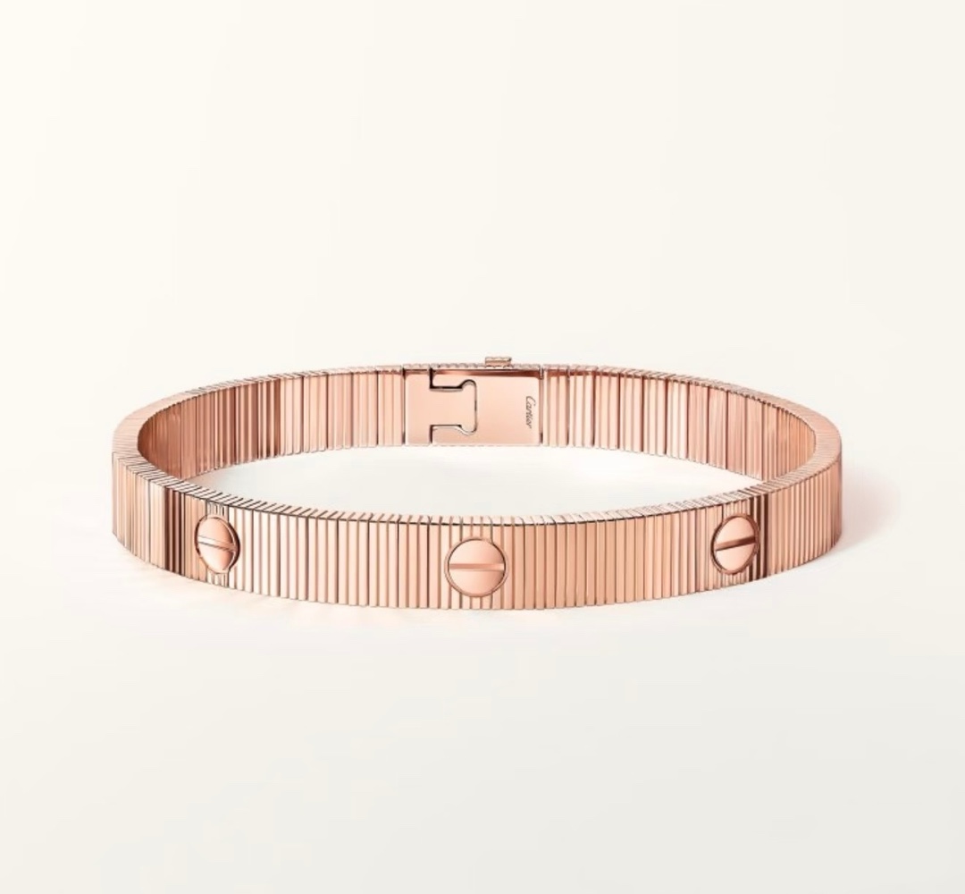 Cartier LOVE UNLIMITED bracelet 18K yellow gold 17cm