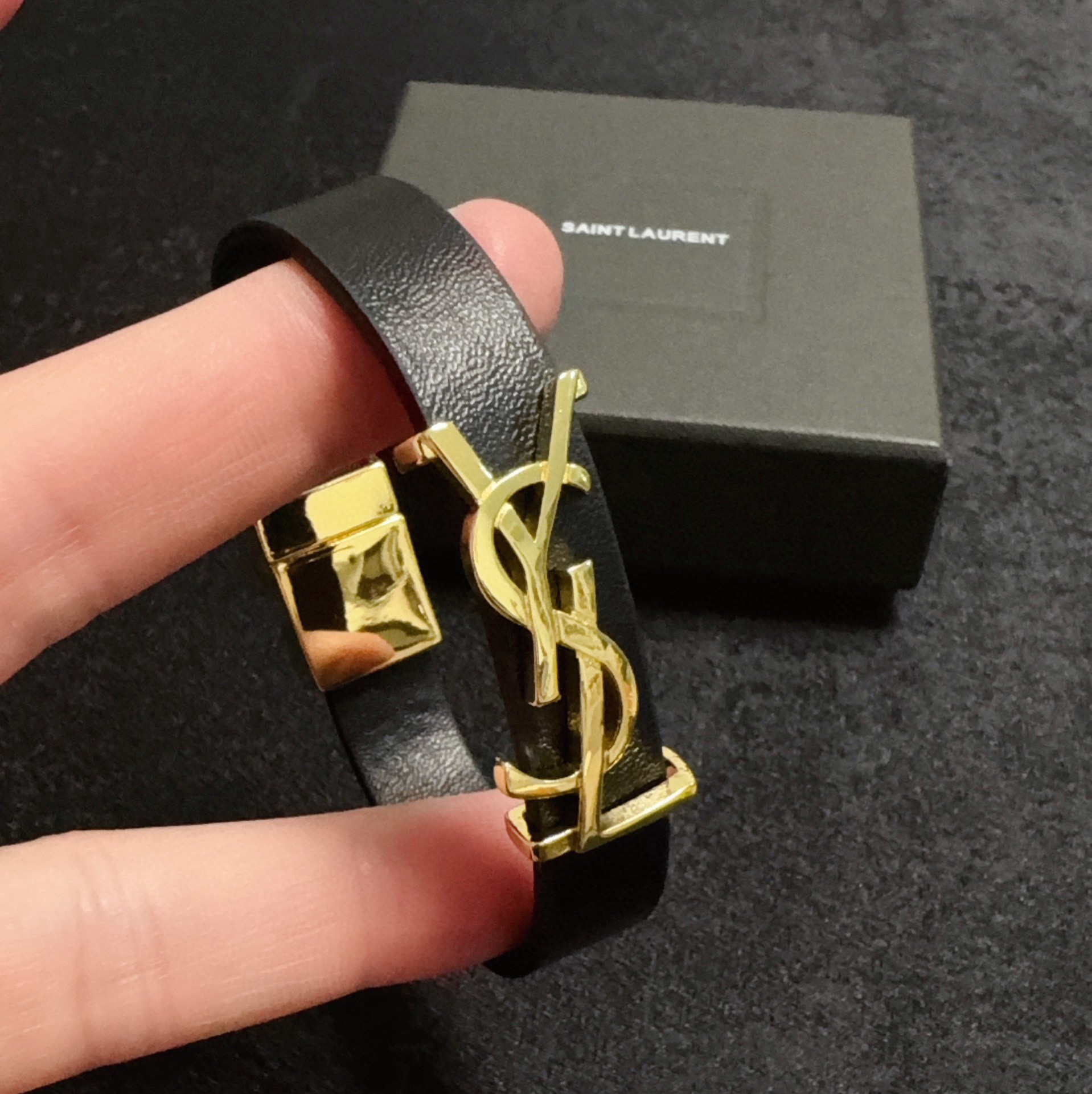 Saint Laurent Cassandre bracelet black leather gold-tone metal 17cm
