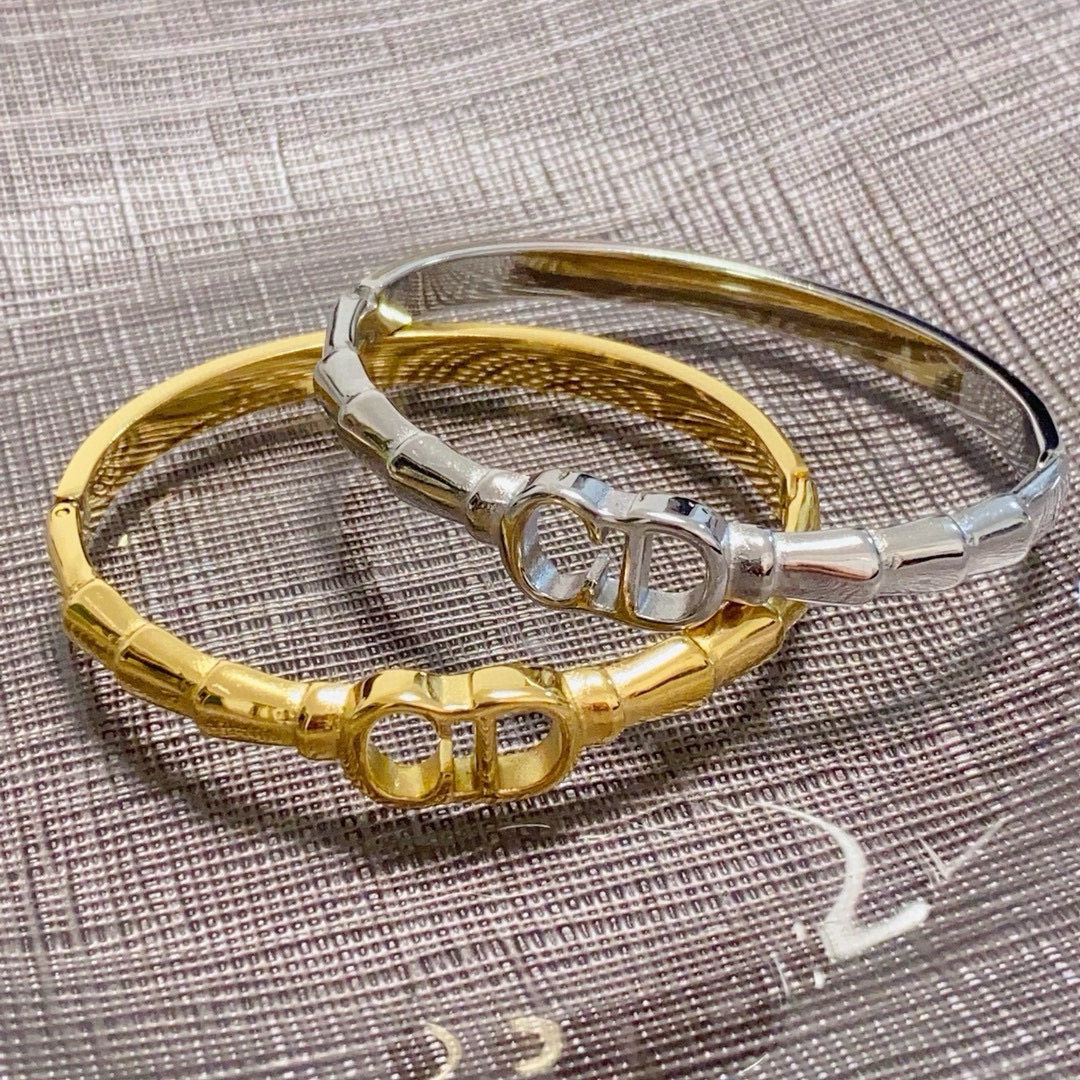 Dior CD Logo Bamboo Bangle bracelet Gold-tone metal no gemstones 17cm