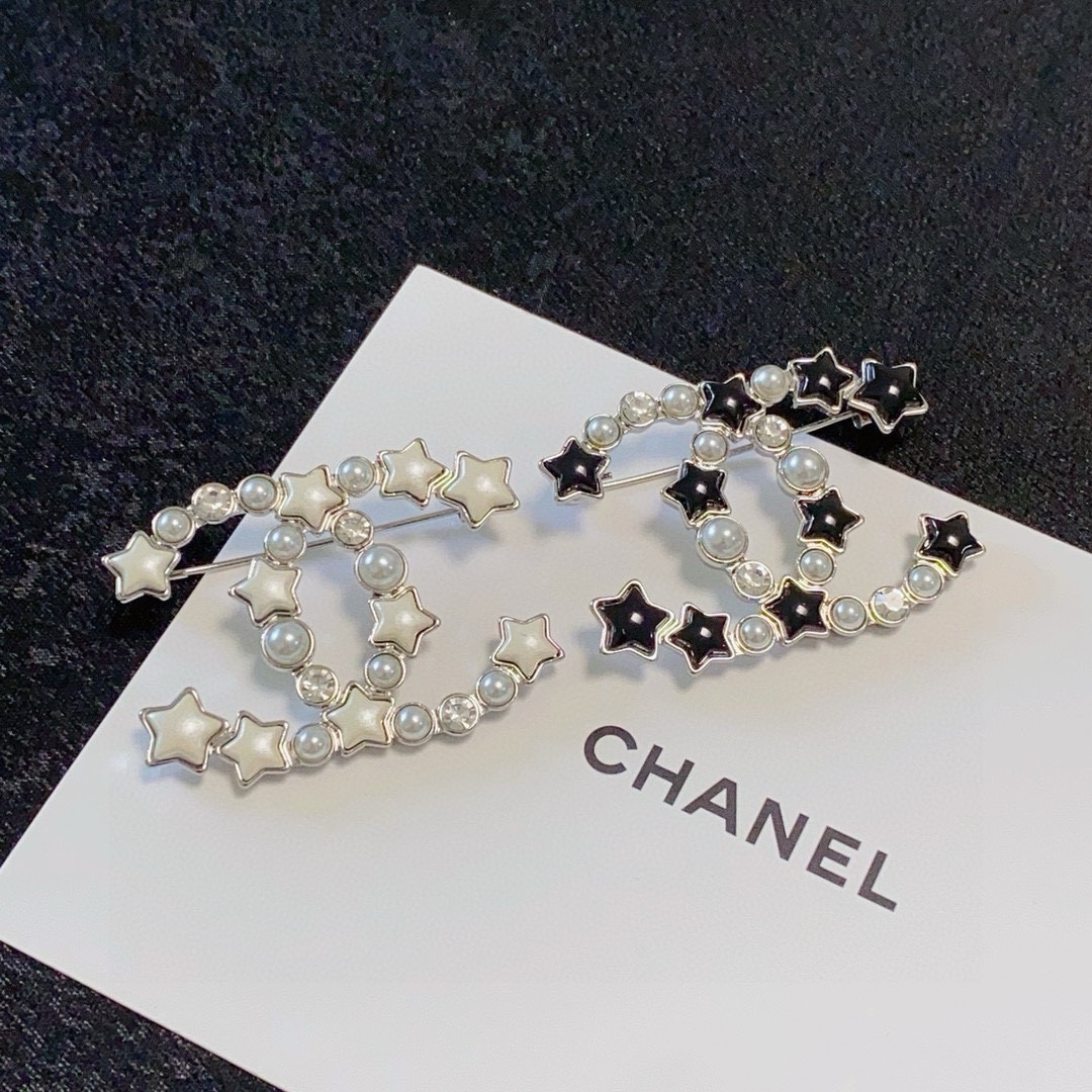 Chanel CC Star Pearl Crystal Brooch brooch gold-tone metal black enamel stars white faux pearls clear crystals 3 5cm width