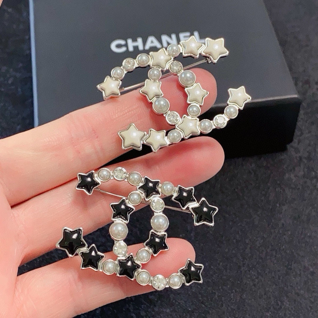 Chanel CC Star Pearl Crystal Brooch brooch gold-tone metal black enamel stars white faux pearls clear crystals 3 5cm width
