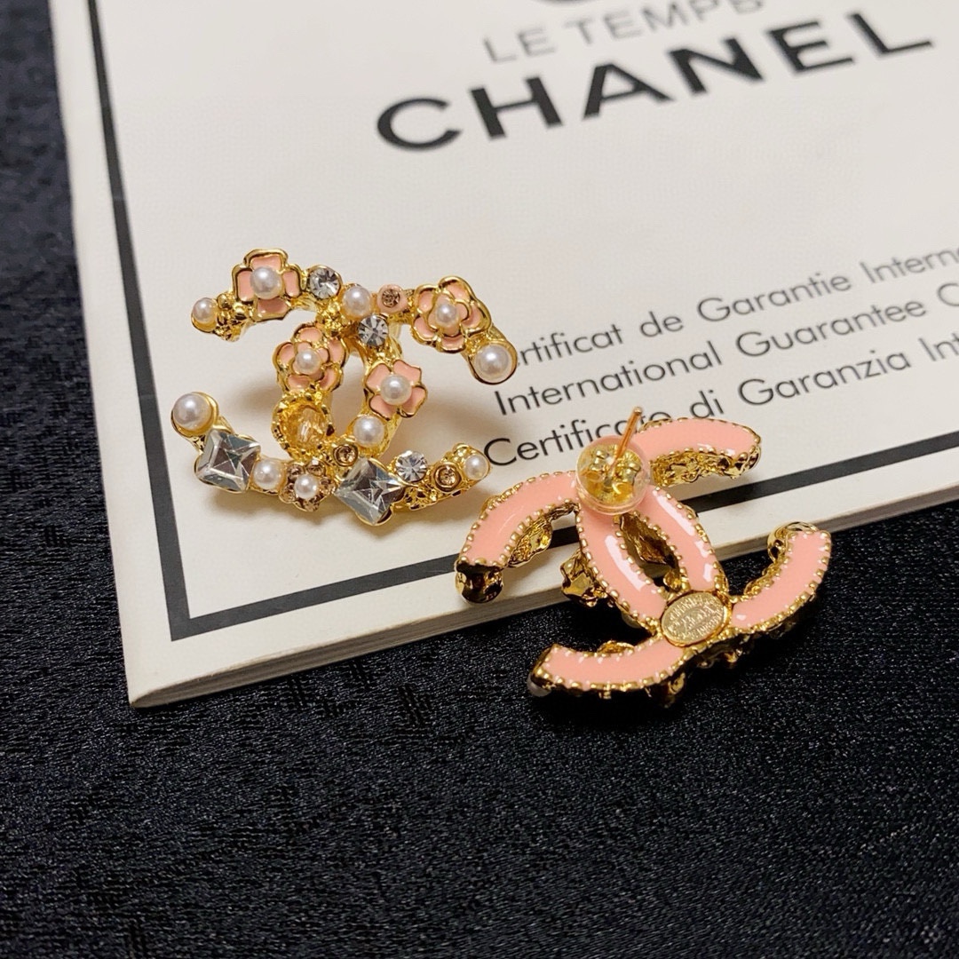 Chanel CC Logo Floral Pearl Crystal Stud Earrings earrings gold-tone metal light pink enamel white faux pearl clear crystal champagne crystal 2cm stud diameter