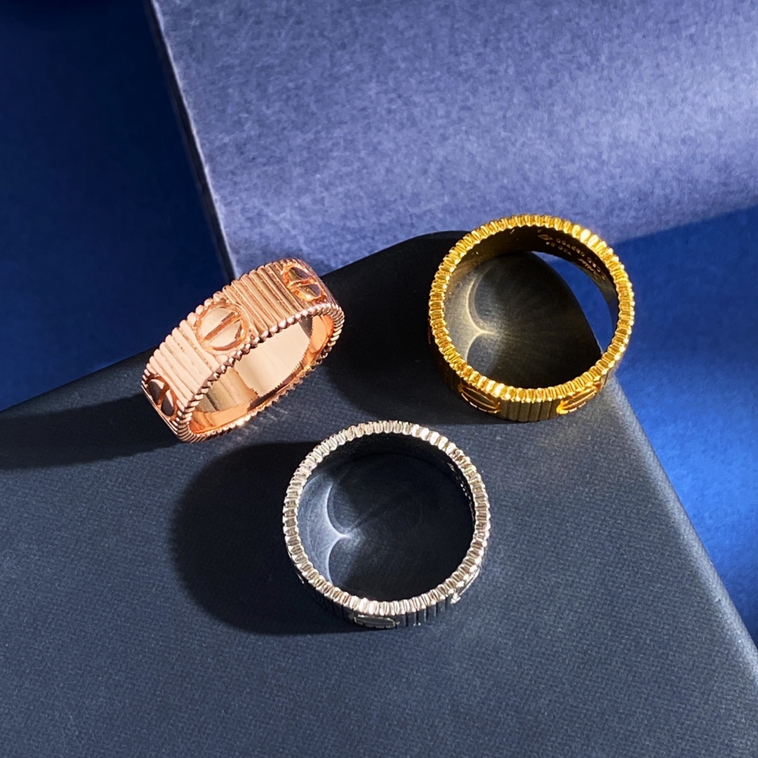 Cartier Love Ring Striated ring Yellow gold rose gold white gold no gemstones 50