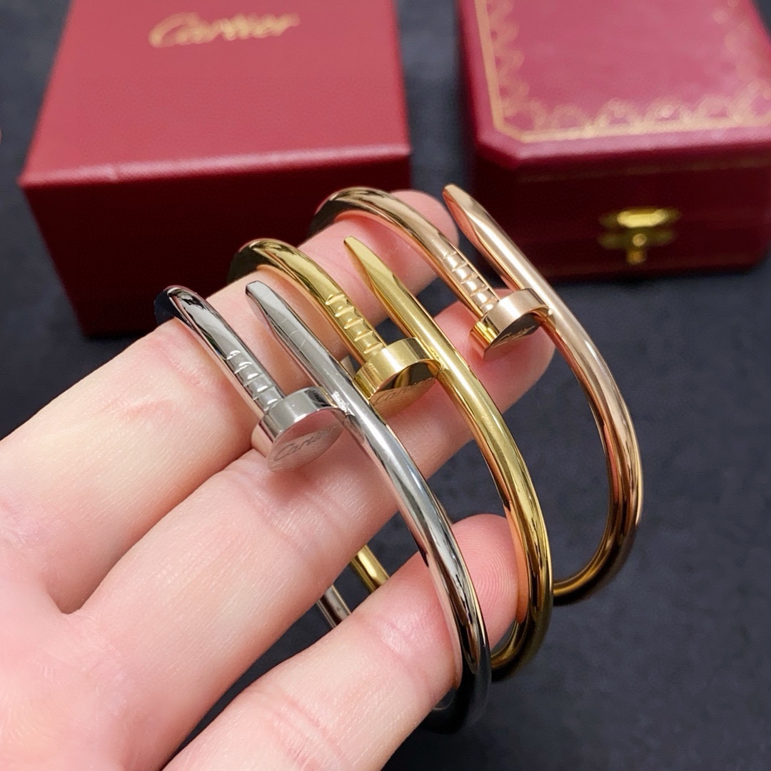 Cartier Juste un Clou bracelet 18k yellow gold 18k white gold 18k rose gold no gemstones 17