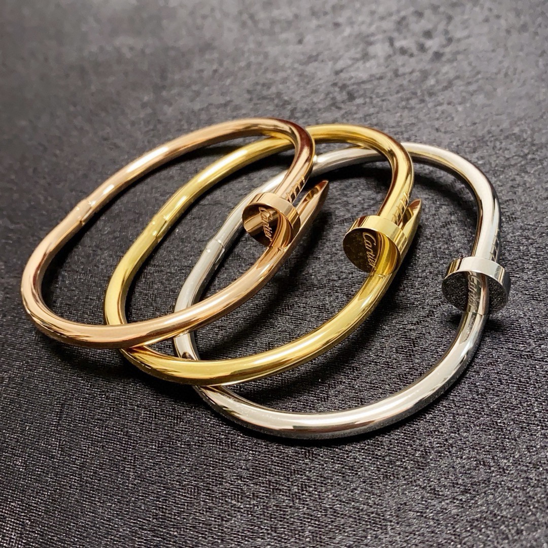 Cartier Juste un Clou bracelet 18k yellow gold 18k white gold 18k rose gold no gemstones 17