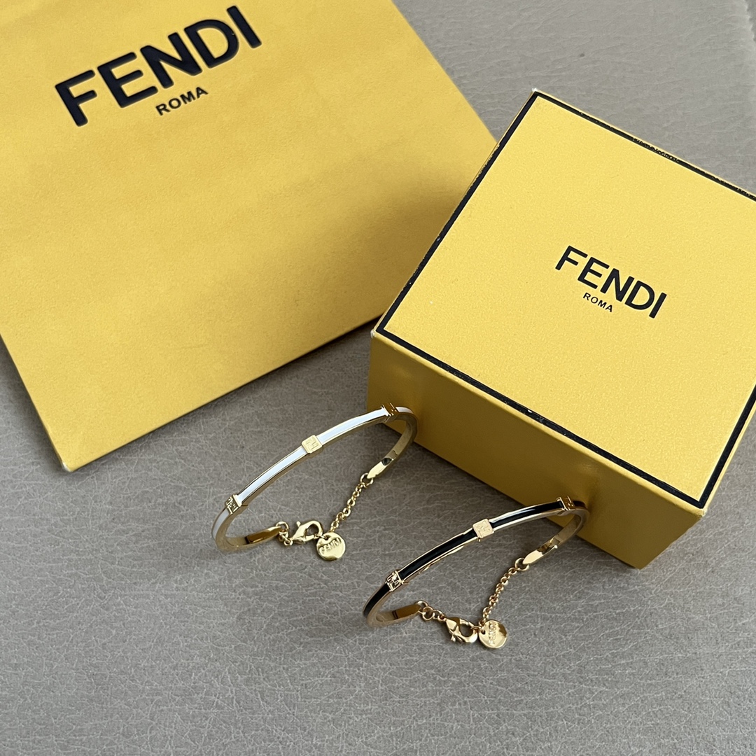 Fendi FF Baguette bracelet gold-tone metal with black enamel 17cm inner circumference