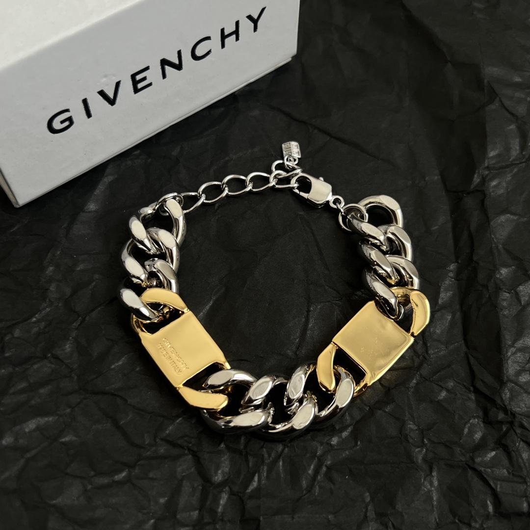 Luxury necklace