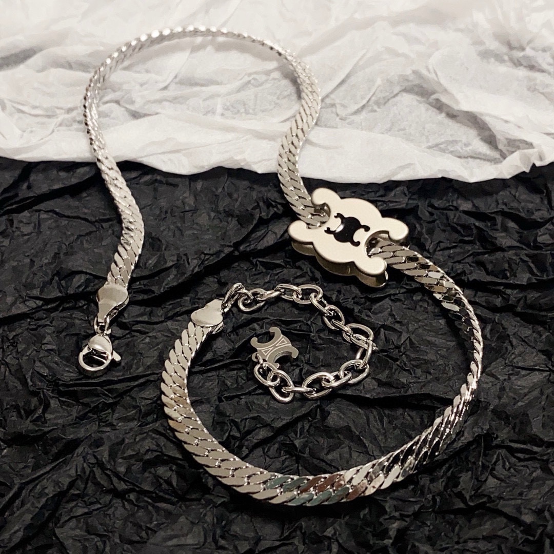 Celine Triomphe Skeleton Chic Herringbone Choker necklace Silver-toned metal with black enamel Triomphe logo detail 40cm with 5cm extender