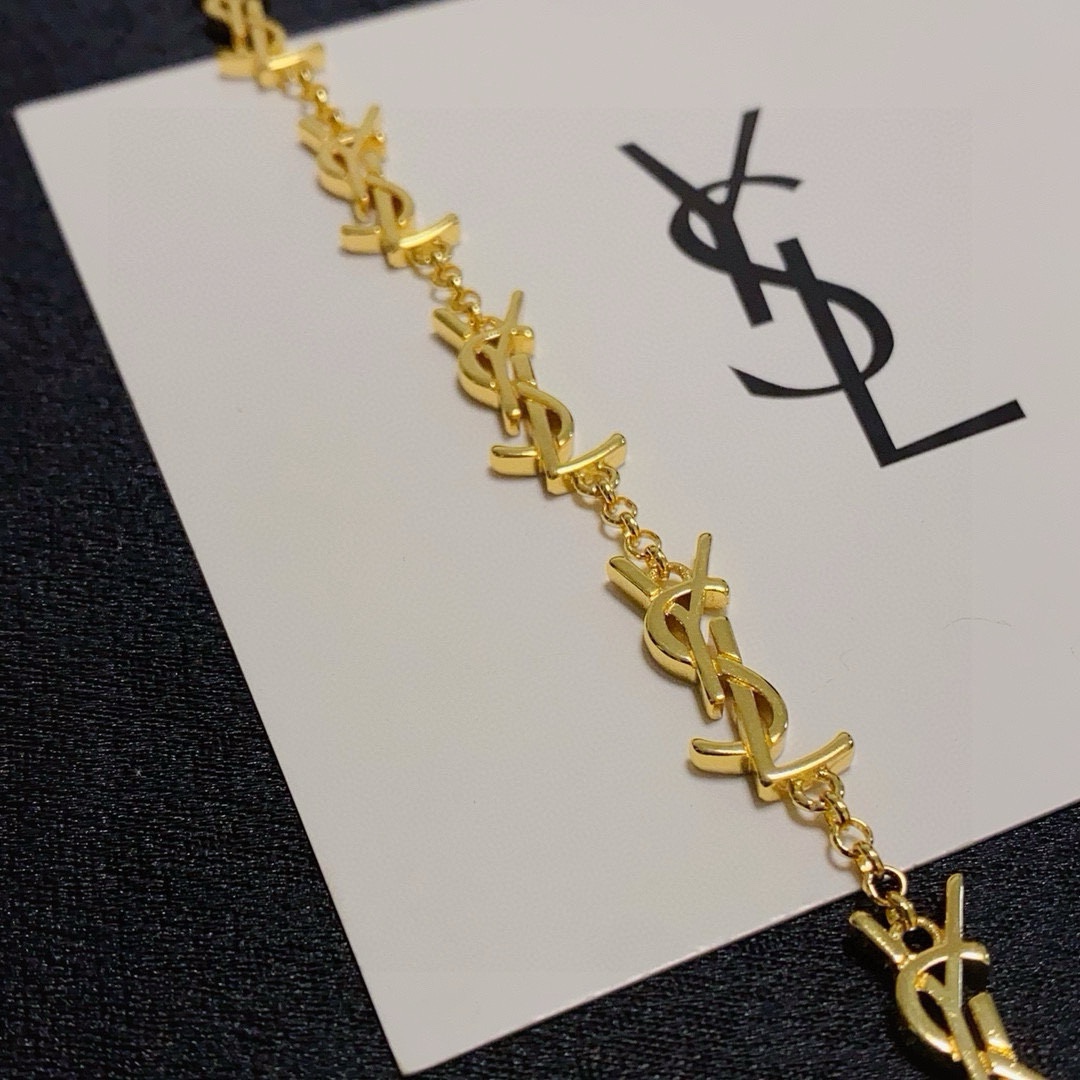 Saint Laurent Cassandre Monogram Chain Bracelet bracelet gold-tone metal 19cm adjustable
