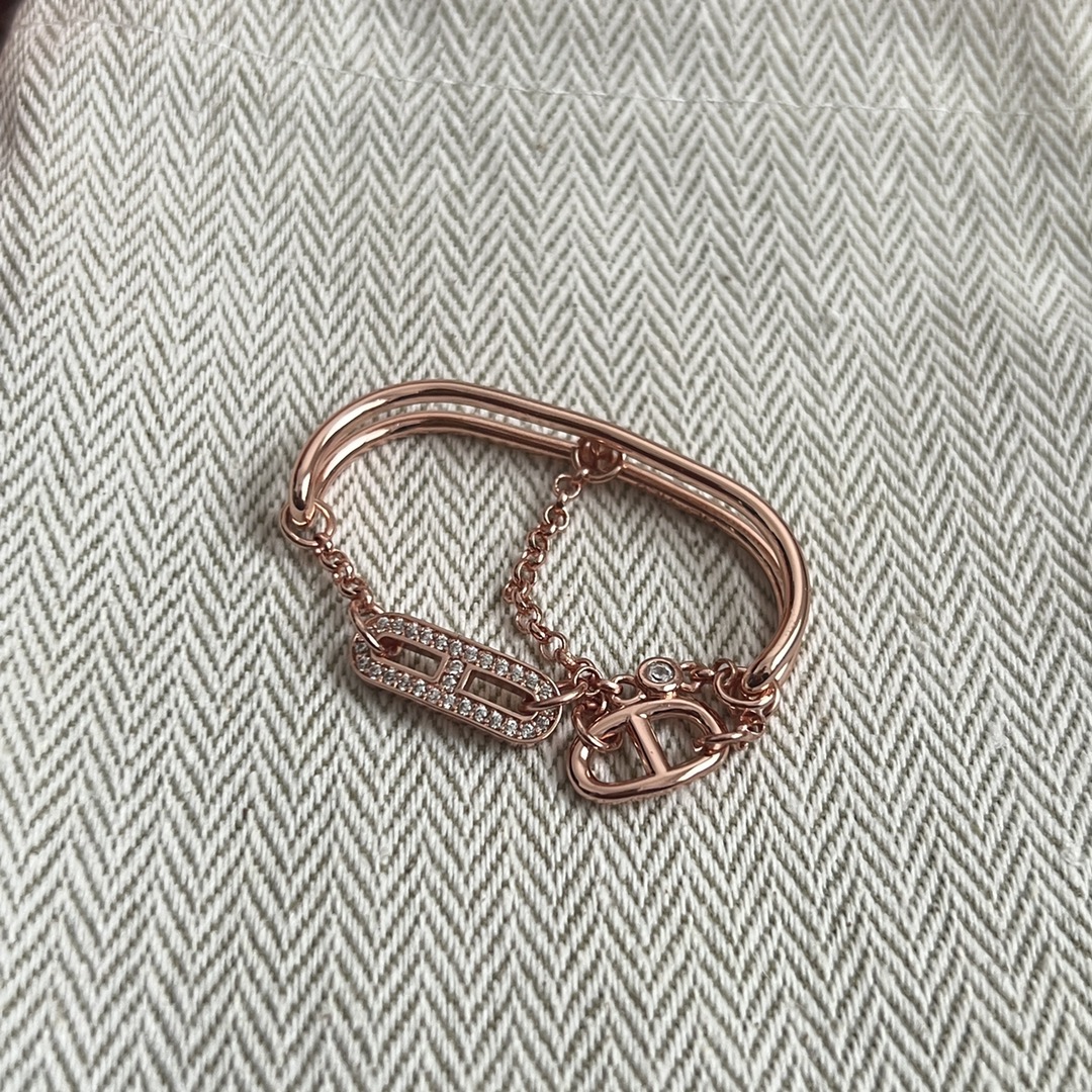 Anillo Hermes Chaine d Ancre Chaos Double Ring en oro rosa de 18 quilates con detalles de diamantes 52