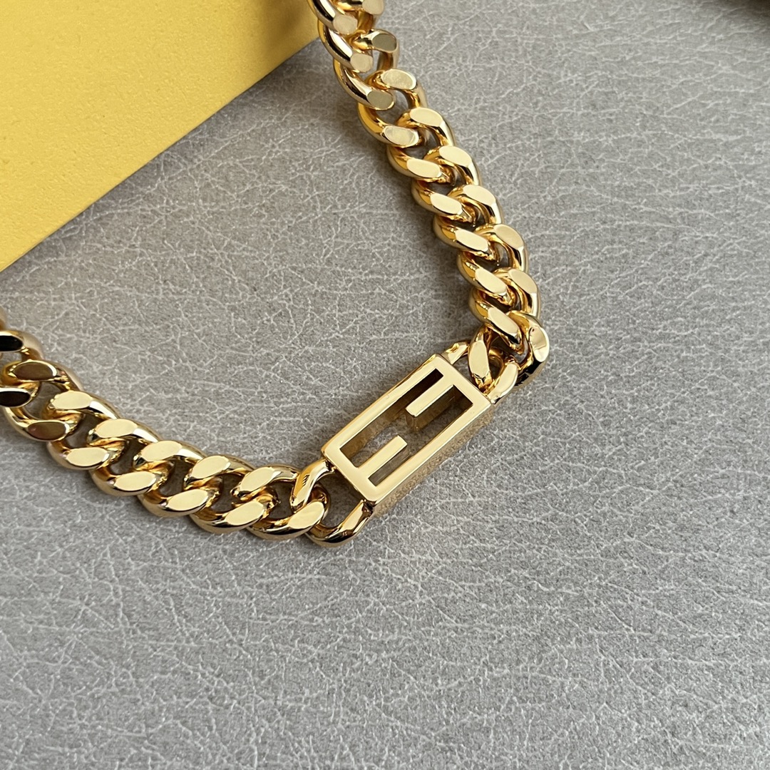 Fendi FF Logo Cuban Chain necklace gold-tone metal 45cm