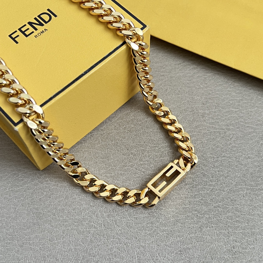 Fendi FF Logo Cuban Chain necklace gold-tone metal 45cm